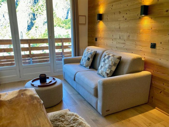 2 pièces pour 4 personnes, 3*, exposé Ouest, WiFi, balcon - FR-1-263-573