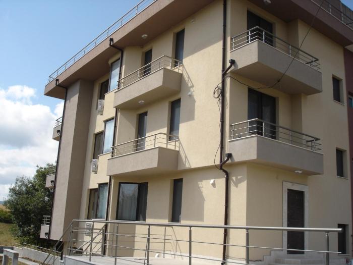Studios in Ravadinovo