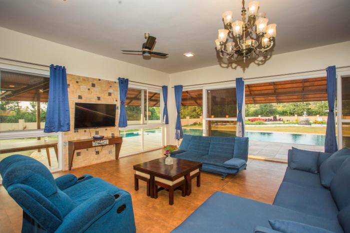 Aeon Root Bridges by Tripture - Villa at Nandi Hills