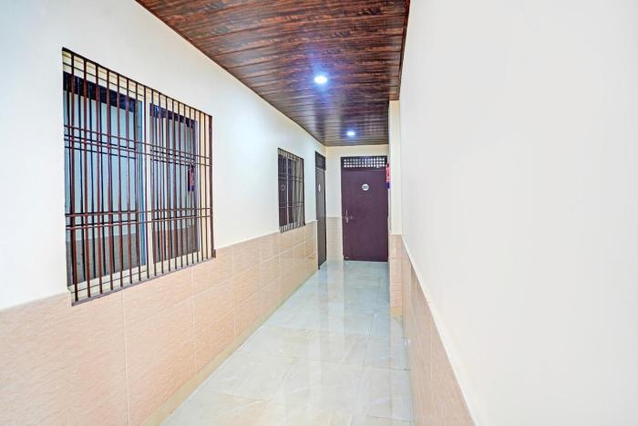 Super Hotel O Varanasi Banaras Junction Formerly Girija Palace