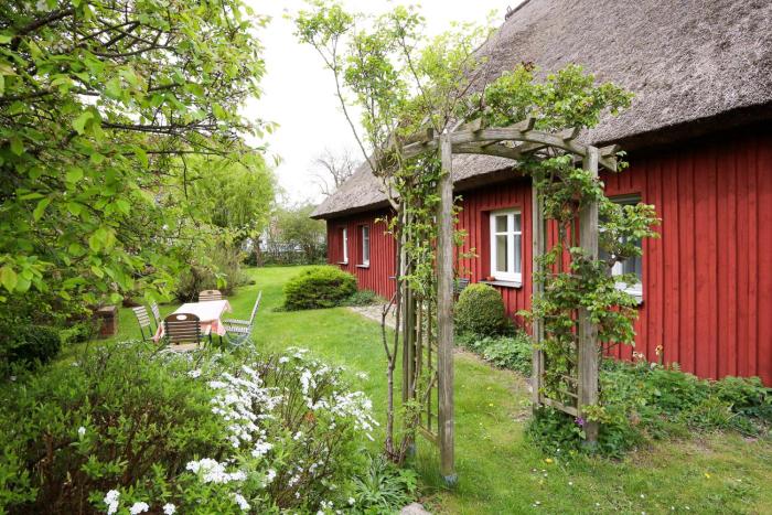 Historisches Bauernhaus Zingst Ferienwohnung Meuder-Tenne
