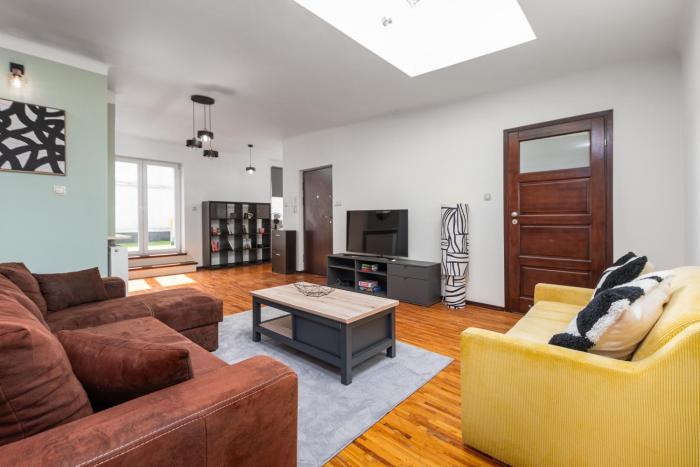 Nowowiejska 10 by Homeprime