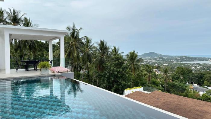 Peppermint Sea View Villa 3 Br