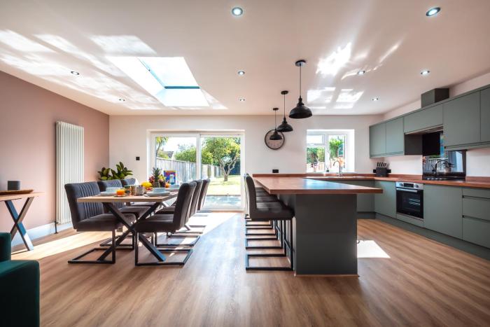 Where Style Meets Comfort The New Forest Home