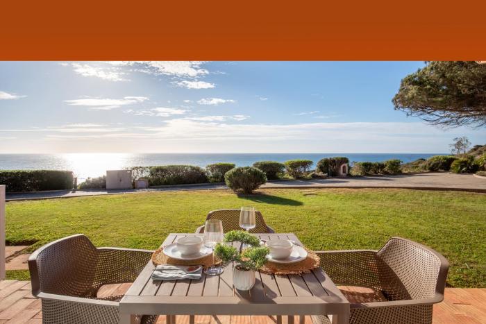 The Oceanfront Studio Luz VR110