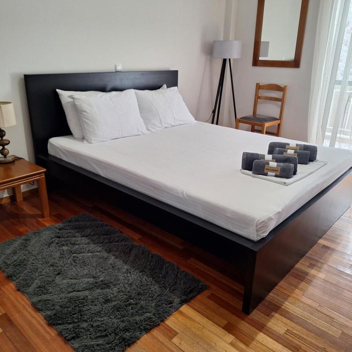 MARIAS APARTMENT SMART KEY BOX by PROJECT 86 IKE