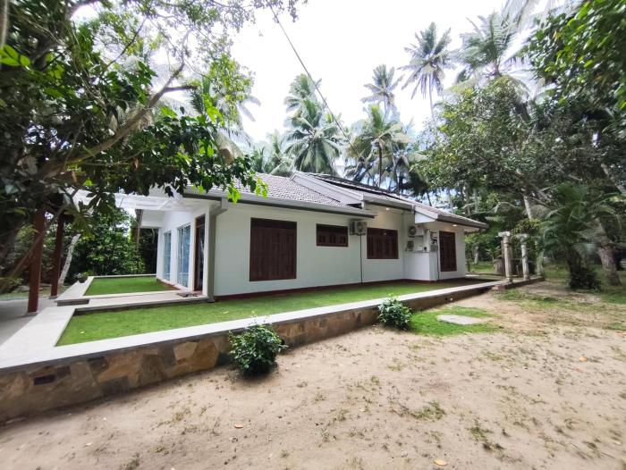 Priyanwada The Lake Cottage