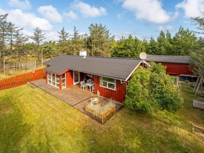 Holiday Home Ingobert - 600m from the sea by Interhome