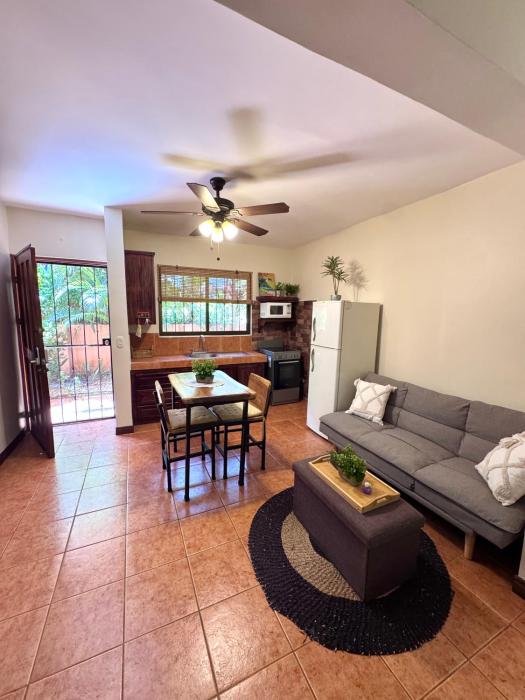 Tiny Paradise Ground Floor Studio