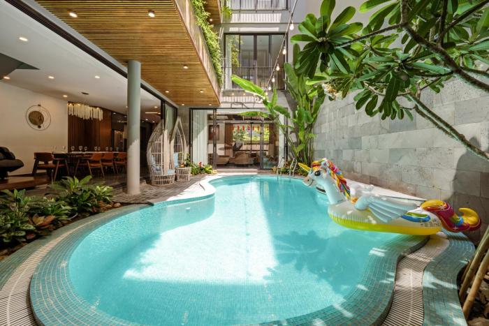 Vidanang Luxury Villa Da Nang with 07 Bedrooms, Pool, Jacuzzi, Karaoke, Sauna, BBQ, Gym