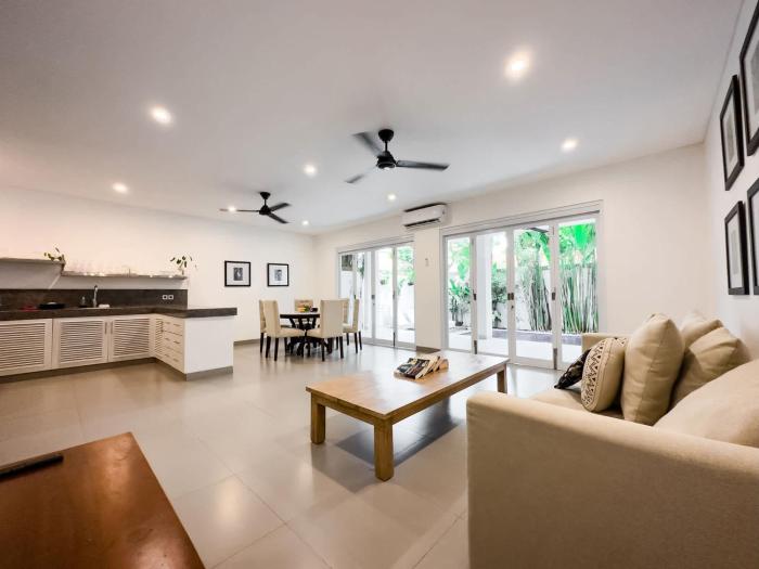 Beautiful 2 Bedroom Villa with pool in Canggu