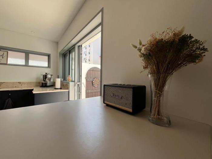 Maison rénovée avec patio plage à pied