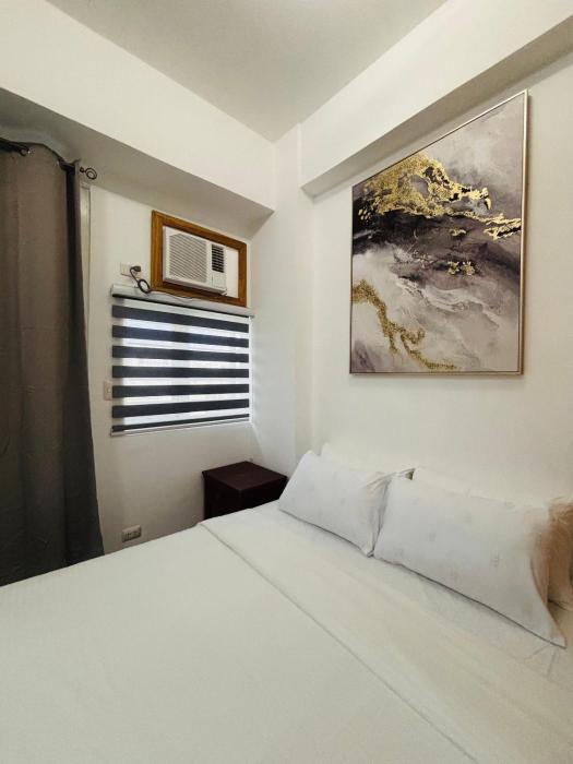 Serene Getaway with Prime Emperador View