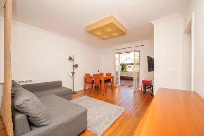 Estrela Terrace by Hosty