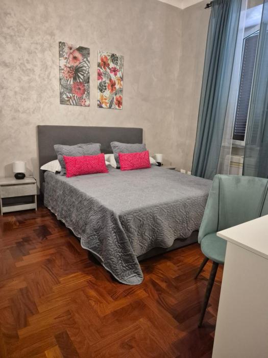 Aurelio Vatican Holiday