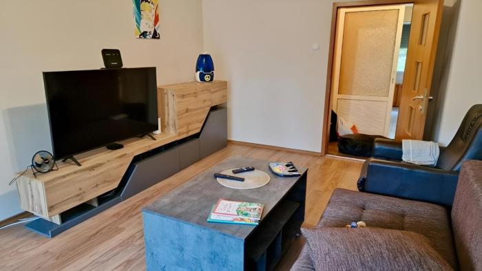 Stylish Apt, Free Parking, Near Center & Airport