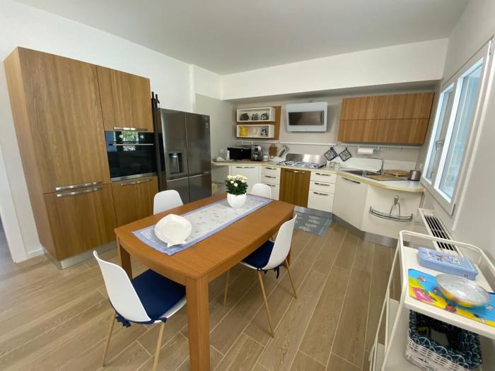 Villa with garden 1000m to 300m from the sea in PULA