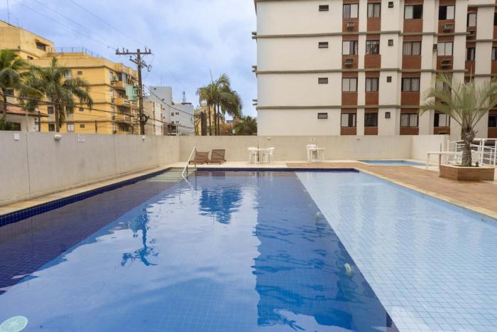 Apto c Piscina e Brinquedoteca a 400m da praia