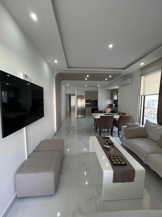 Sia-Serenity Finikoudes Apartment