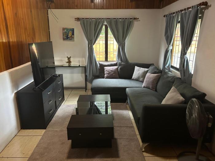 Peaceful Jungle Home, River Access, Arenal Views