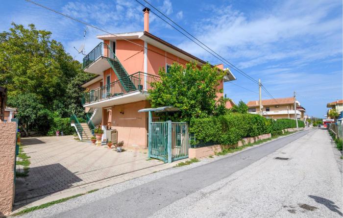 Cozy Apartment In Marina Di Santangelo