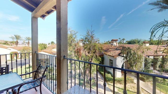 LV372 Upstairs Legacy Villa 3BD-3BA near Main Pool