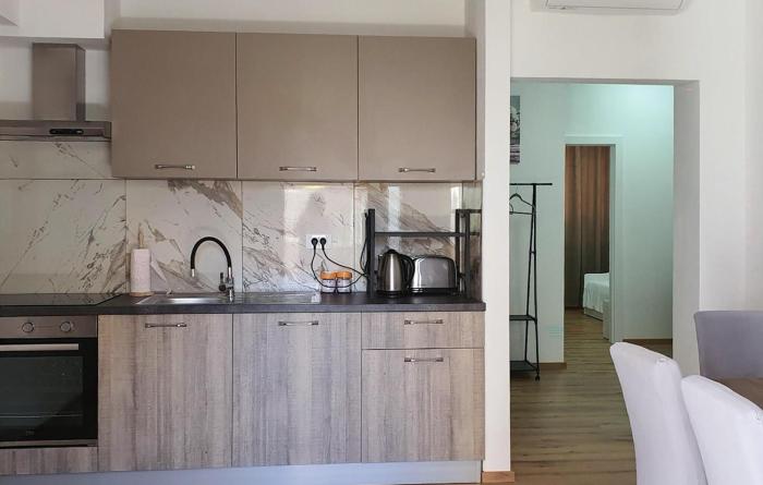 2 Bedroom Awesome Apartment In Fazana