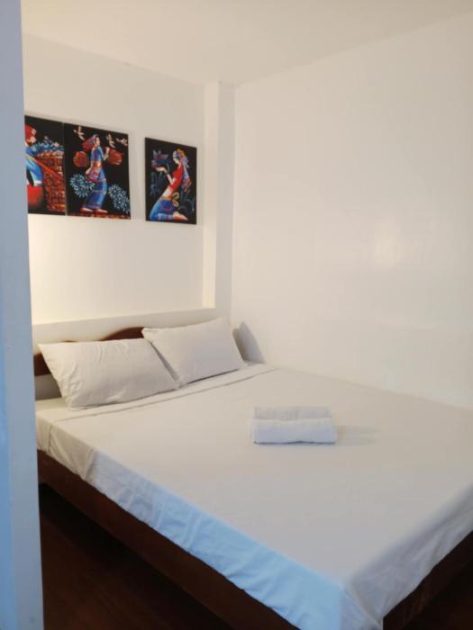 Gaja Go Dive and Inn