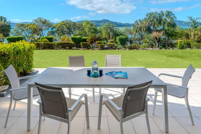 Lagoon 004 by HamoRent on Hamilton Island