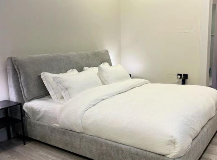 استديو انيق بدخول ذاتي