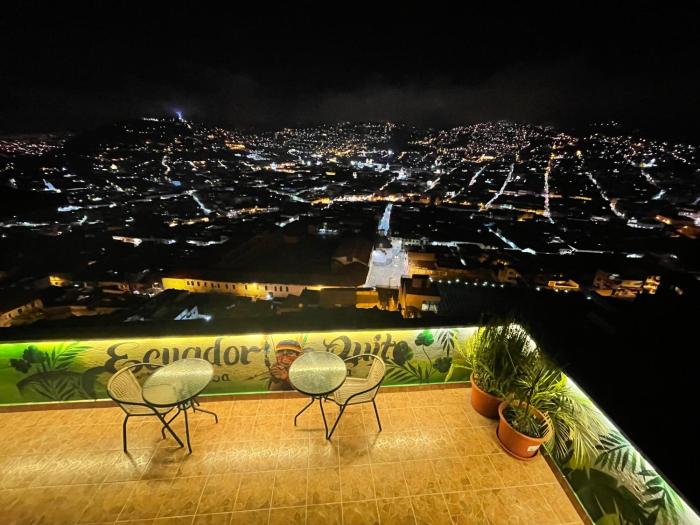 Suites Coloniales de Lujo con Vista Panorámica de Quito