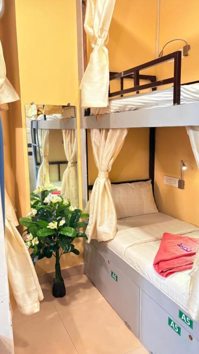 Welcome Inn Dormitory & PG Male And Female