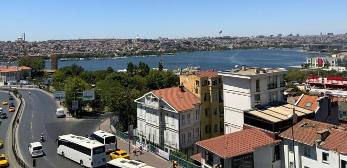 The Biancho Hotel Pera