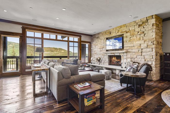 Arrowleaf Lodge at Deer Valley Resort - Three Bedroom Residence #315 condo