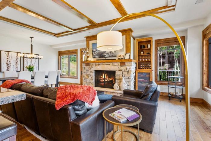 Shooting Star Lodge at Deer Valley Resort - Three Bedroom Residence #206