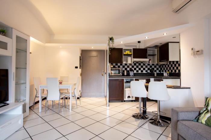 Monza-Center, Modern Apartment