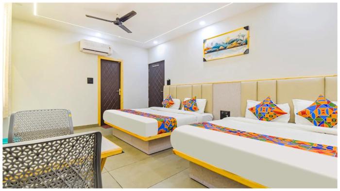 A PREMIUM HOTEL HARIDWAR H-E-A-V-E-N PALACE Near Mansa Devi Temple and Har ki Pauri Ganga Ghat - #Free Parking & Wi-fi - Lift Facilities - Room Service - Fully Air Conditioned Rooms - Best Hotel in Heart of Haridwar