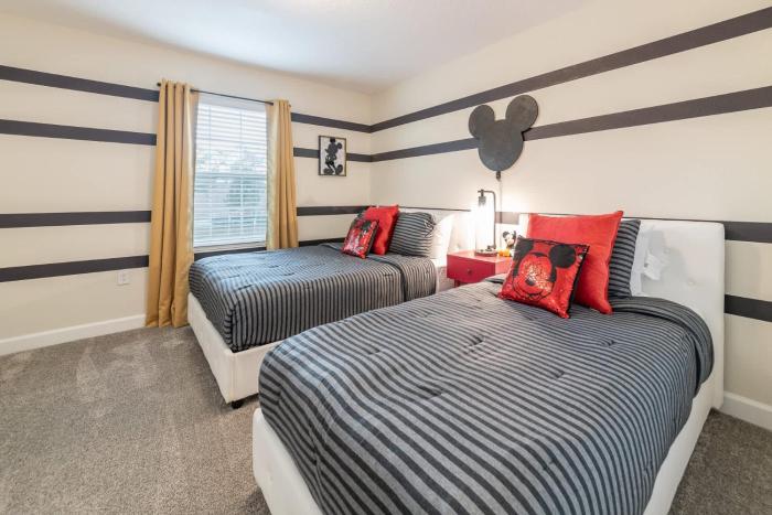 Disney Getaway Private Pool Themed Bedrooms. Book Now SLR377