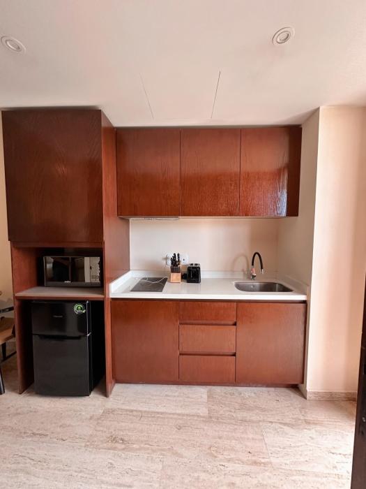 Mistiq, departamento con balcon y albercas con vistas impresionantes