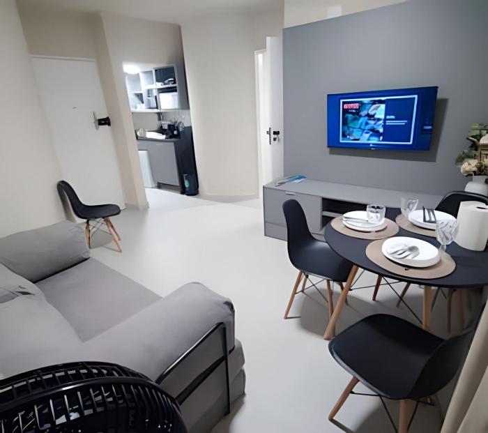 Apart DeLuxe - Próx Metrô e Feirinha Liberdade SP