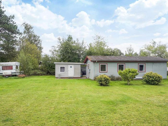 6 person holiday home in Eskebjerg-By Traum