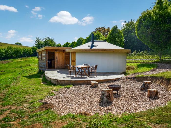 Hazel Roundhouse - Ukc6942