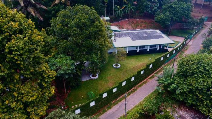 Highgarden Hideaway Bungalow - Peradeniya