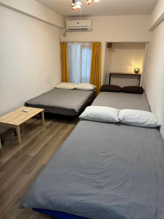 25道頓堀徒歩5分ベッド3台最大6名