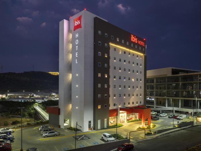 Ibis Queretaro