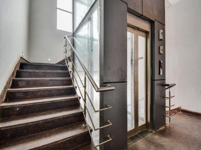 Super Hotel D Plaza Near Pitampura Metro Station