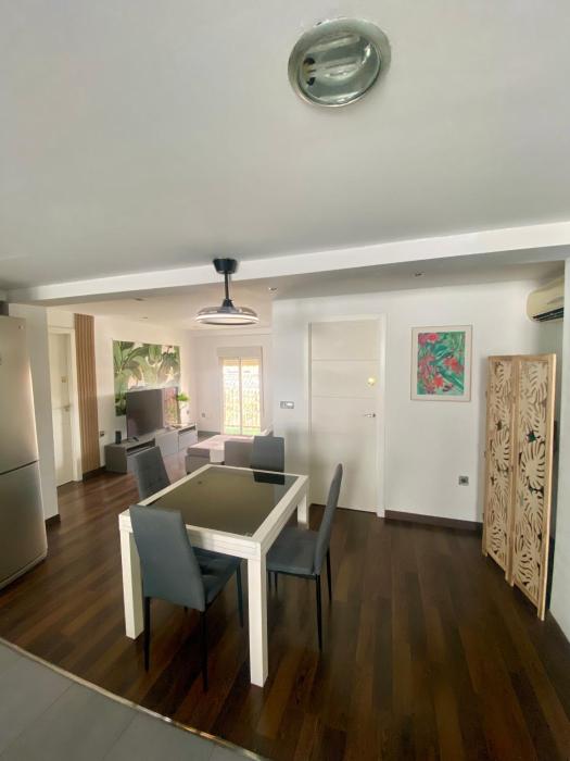 Calm Jungle Apartment Near Valencia