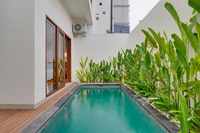 Stylish 3BR Villa Palm Haven 11 near Central Seminyak