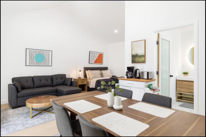 South Pasadena Studio Spa Escape