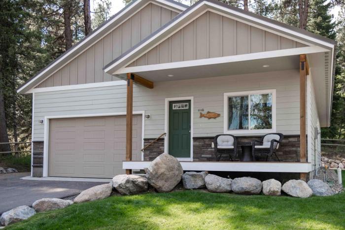 Modern 3-Bedroom Vacation Home Near Brundage Mountain & Payette Lake